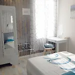 Fleur Des Pins - & D'hotes 4* 奥雷龙圣乔治