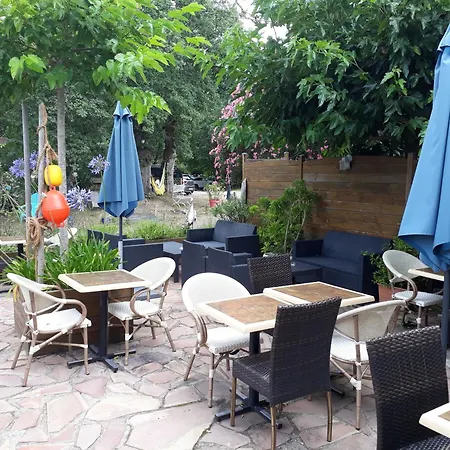 Residence Fleur Des Pins - Gites & Chambres D'Hotes Bed & Breakfast