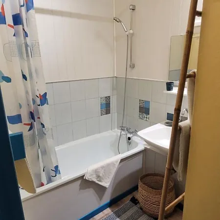 Fleur Des Pins - & D'hotes ベッド・アンド・ブレックファスト サン・ジョルジュ・ドレロン