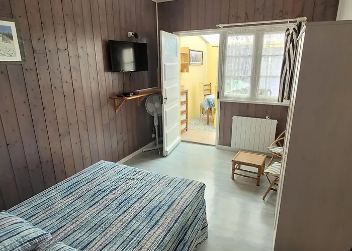 Residence Fleur Des Pins - Gites & Chambres D'Hotes 4* Saint-Georges-d'Oleron